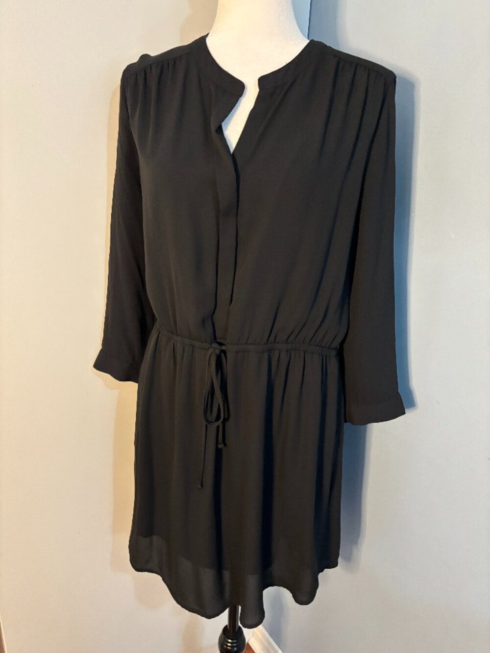 DR2 Drawstring Chiffon Black Dress. Size 12. Good for Work/Weekends/Travel!